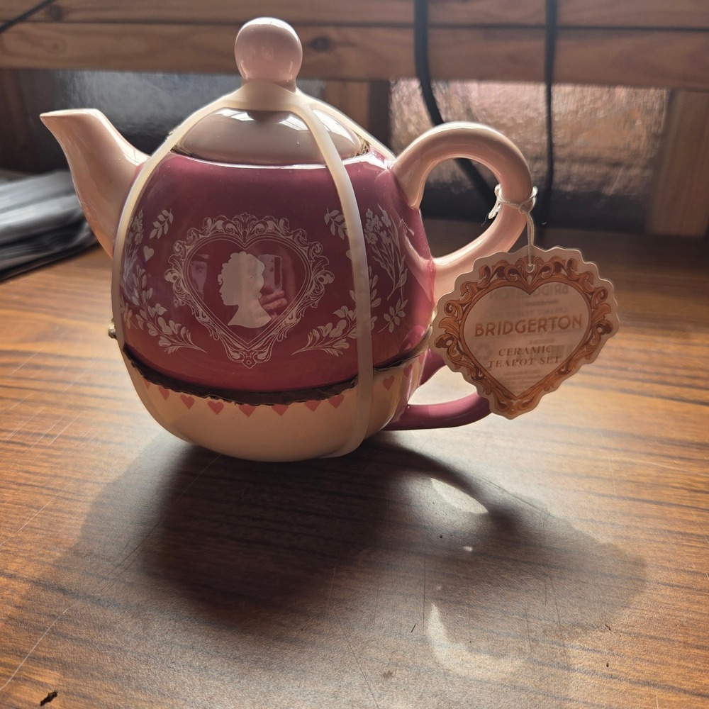 Bridgerton Netflix Ceramic Teapot for One Set Pink Cameo Heart Floral NWT